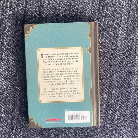 ⭐️Minecraft ⭐️Construction Handbook - Picture 2 of 2